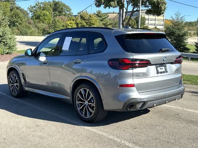 Used 2024 BMW X5 xDrive50e w/ M Sport Package AWD/4WD image 31