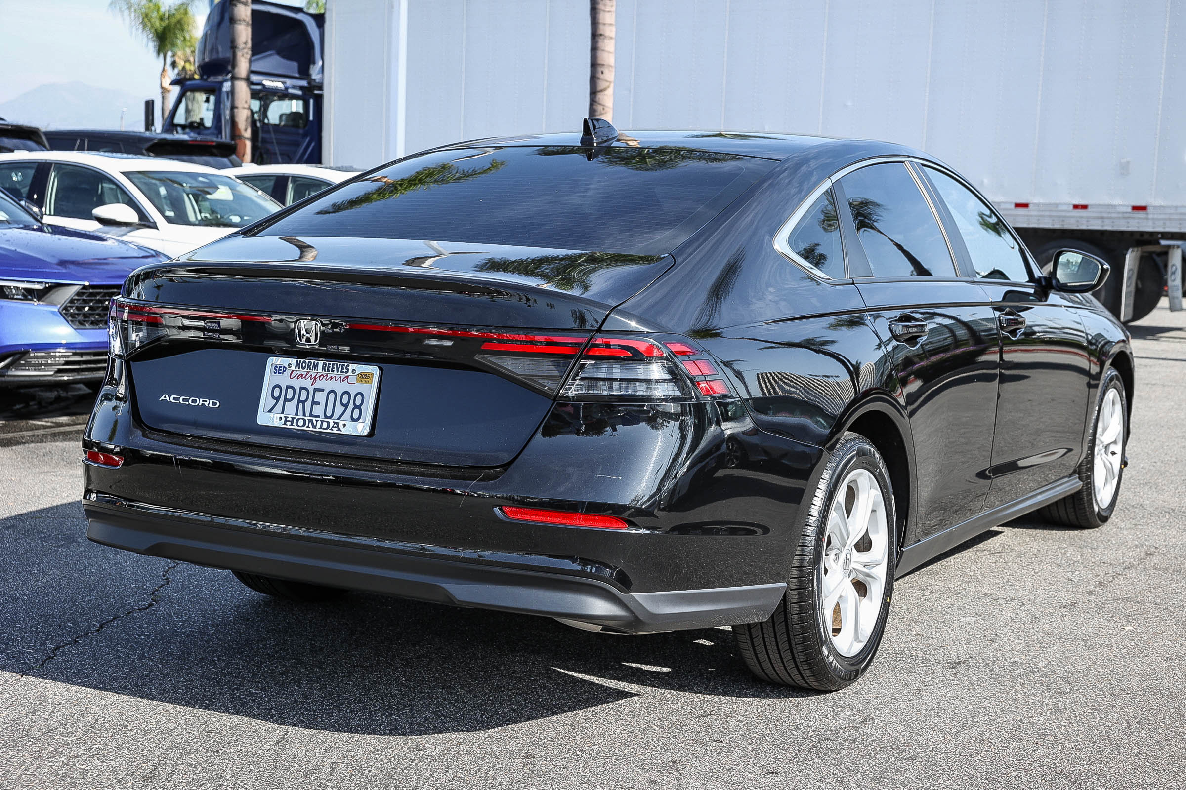 Certified 2024 Honda Accord LX image 7