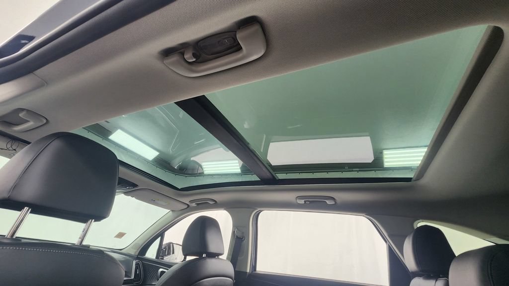 New 2026 Kia Sorento S w/ S Panoramic Sunroof Package FWD image 34