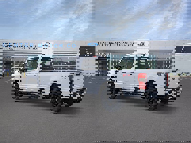 New 2026 Ford F350 4x4 Crew Cab Super Duty image 4