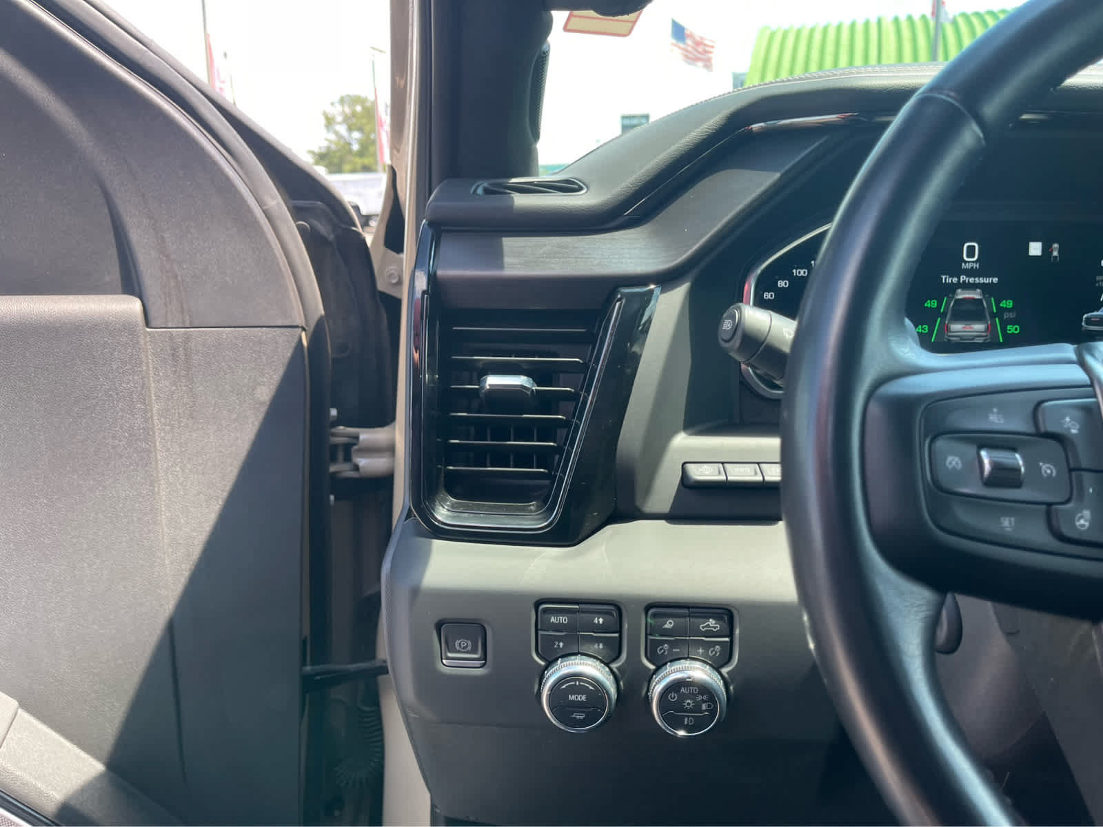 Used 2023 GMC Sierra 1500 AT4X AWD/4WD image 14