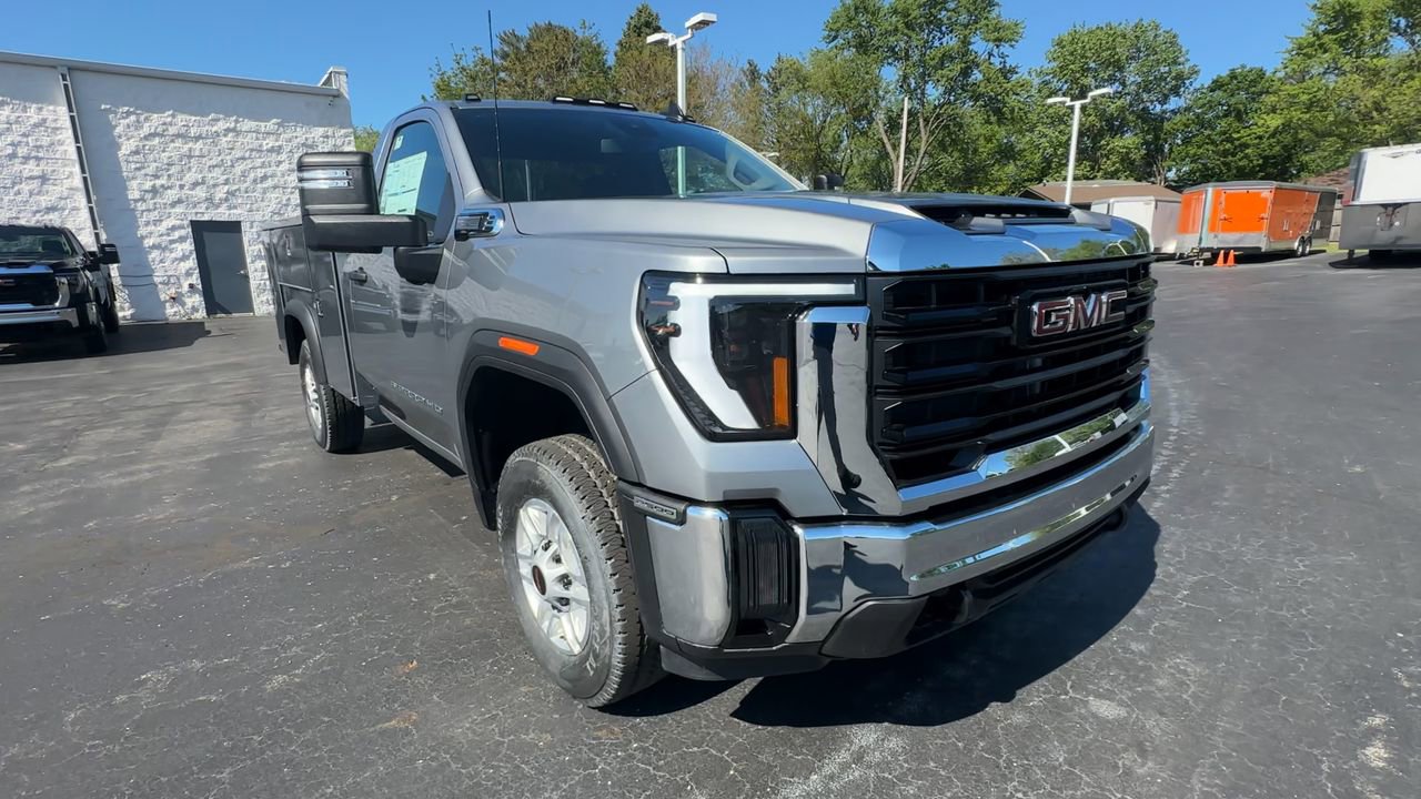 New 2025 GMC Sierra 2500 Pro w/ Convenience Package image 2