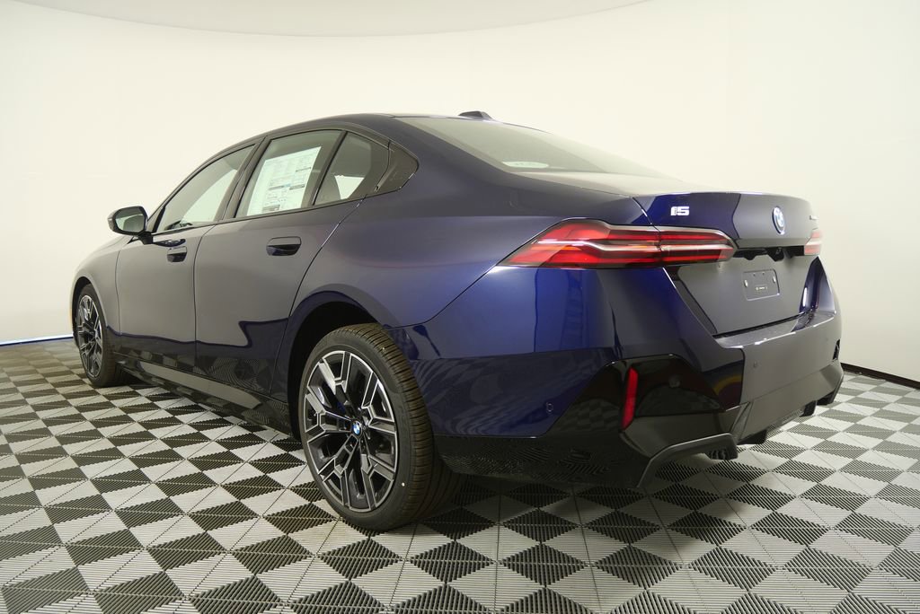 New 2026 BMW i5 eDrive40 w/ M Sport Package image 5