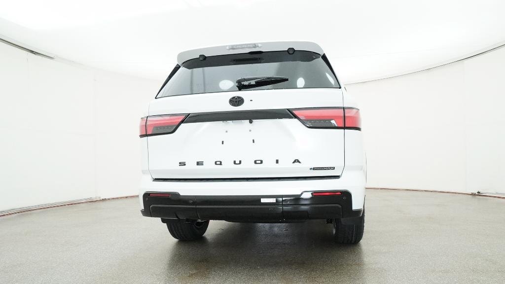 New 2026 Toyota Sequoia Platinum AWD/4WD image 32