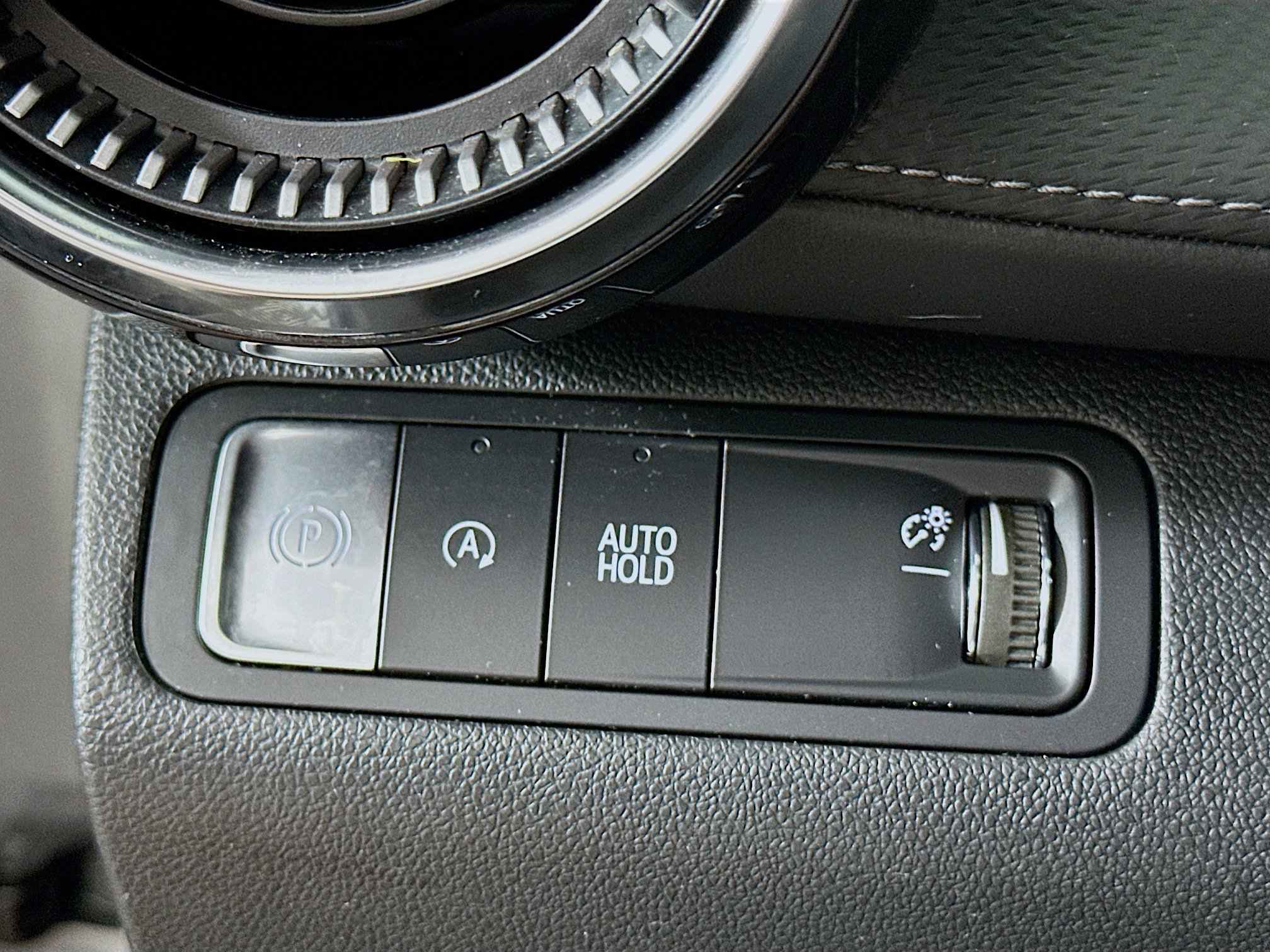 Used 2025 Chevrolet Equinox LT FWD image 17