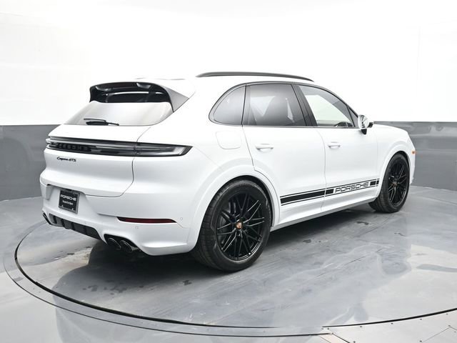 New 2026 Porsche Cayenne GTS image 24