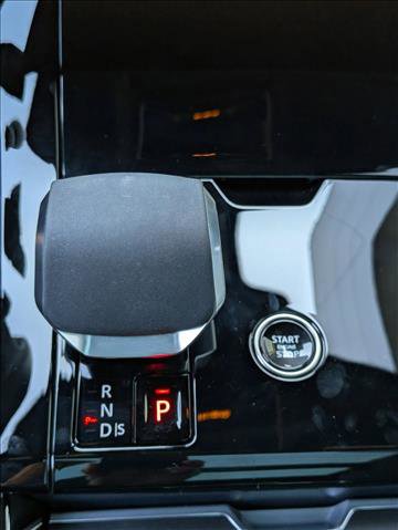 Certified 2025 Land Rover Range Rover Sport Dynamic SE image 16