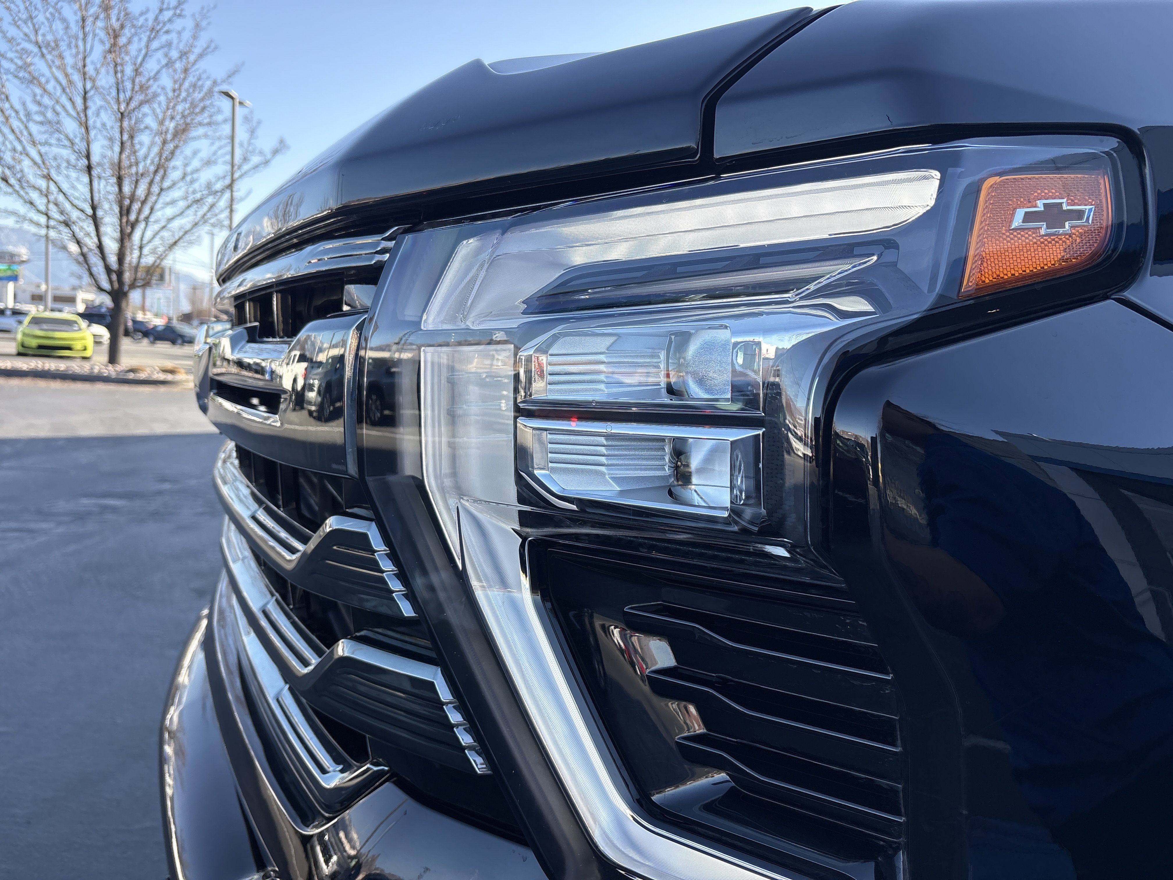 Used 2024 Chevrolet Silverado 3500 High Country w/ Technology Package image 12