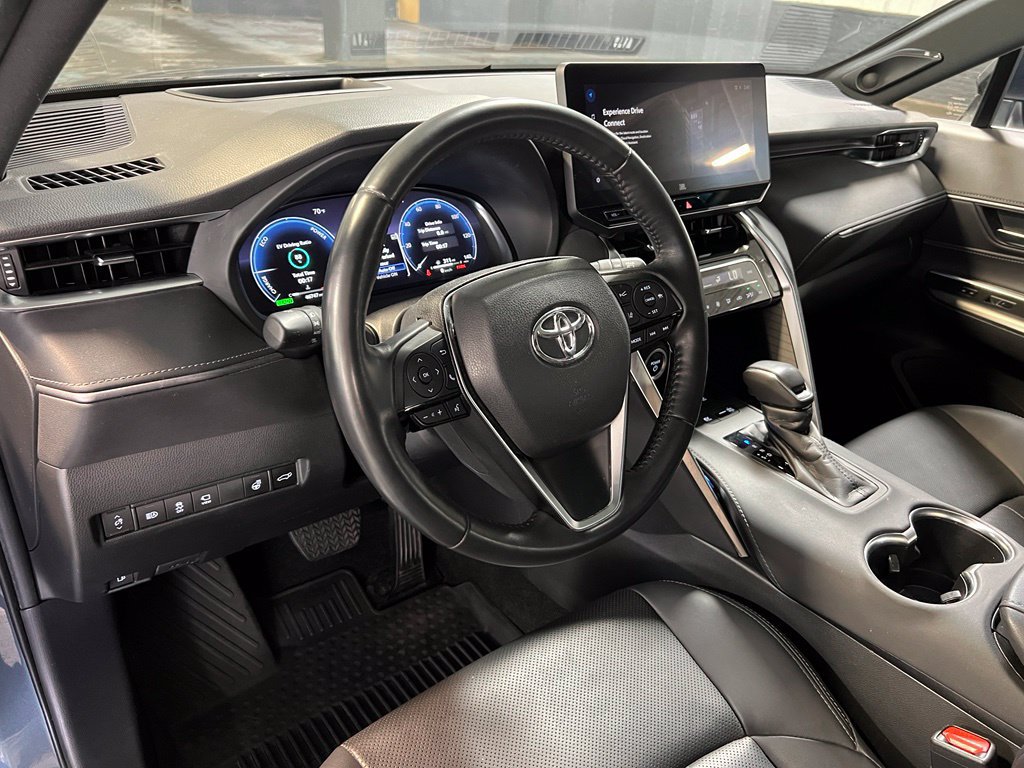 Certified 2024 Toyota Venza Limited AWD/4WD image 14