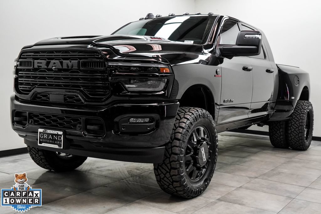 Used 2026 RAM 3500 Laramie w/ Night Edition AWD/4WD image 8