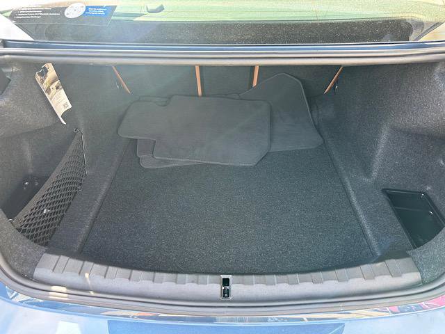 Certified 2025 BMW 330i xDrive Sedan image 12