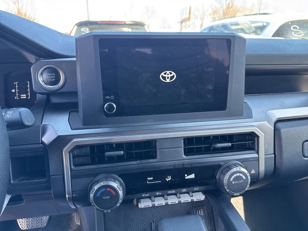 Used 2025 Toyota 4Runner SR5 image 8