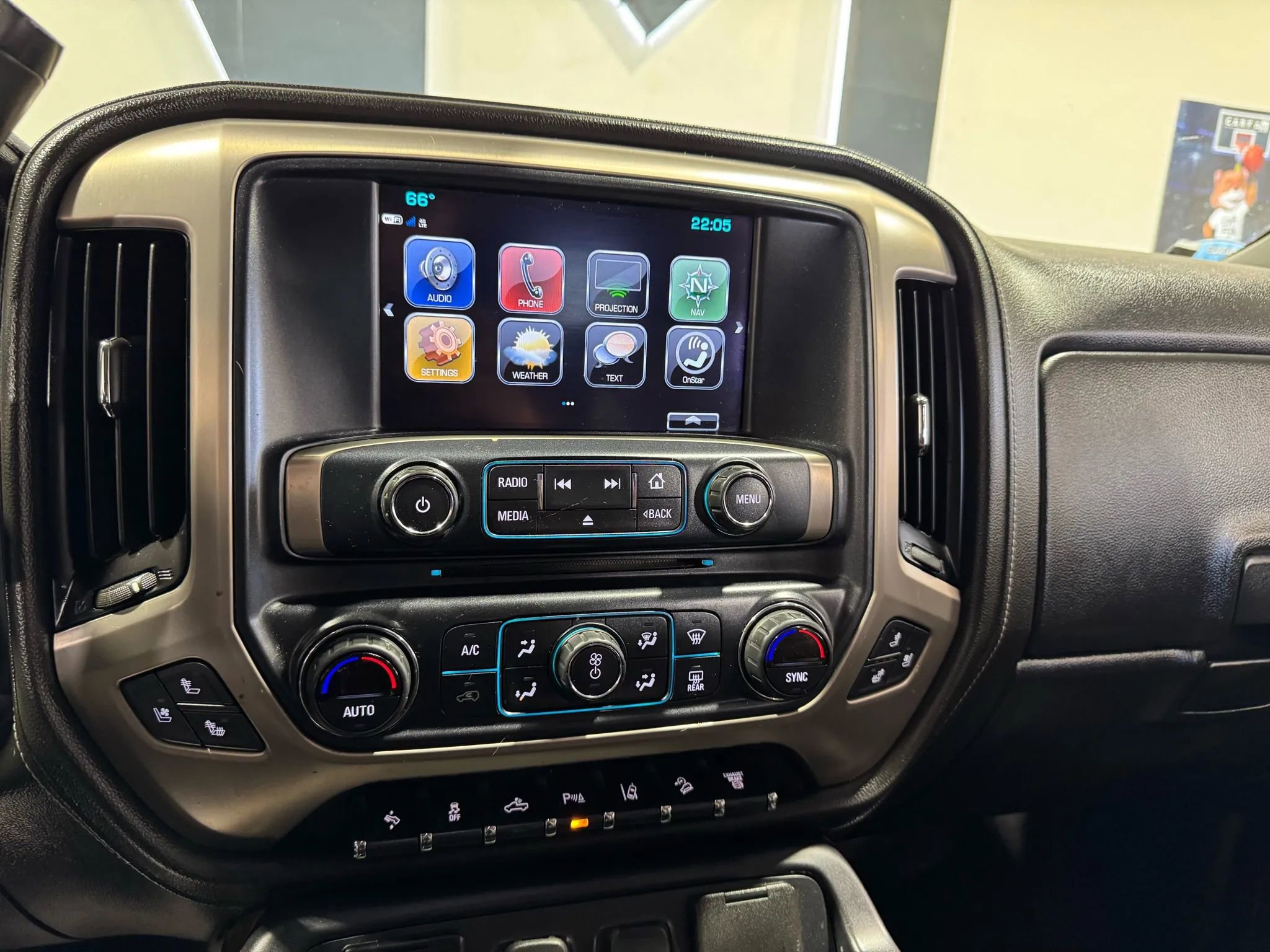 Used 2019 GMC Sierra 2500 Denali w/ Duramax Plus Package image 14