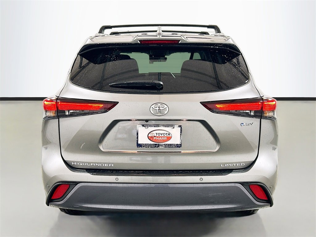New 2026 Toyota Highlander Limited image 5