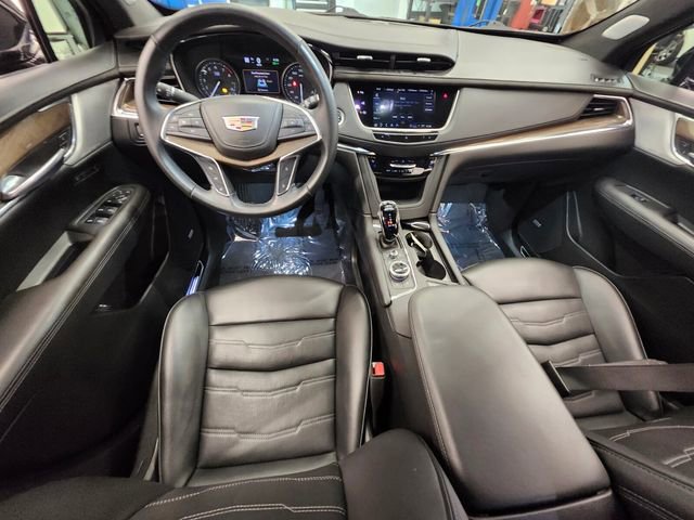 Used 2021 Cadillac XT5 Premium Luxury w/ Platinum Package image 14