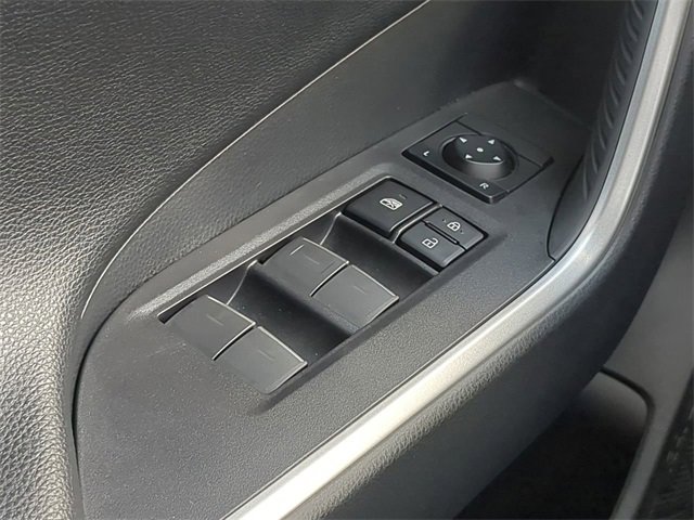 Used 2025 Toyota RAV4 XSE image 30