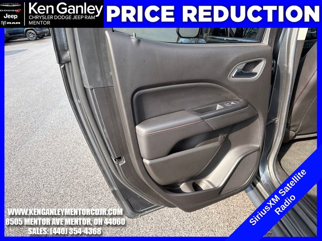 Used 2016 GMC Canyon SLE w/ All Terrain Adventure Package image 19