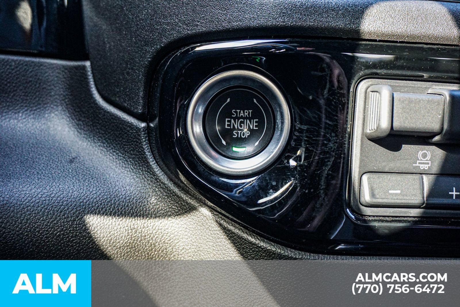 Used 2024 Chevrolet Silverado 1500 High Country w/ Technology Package image 32