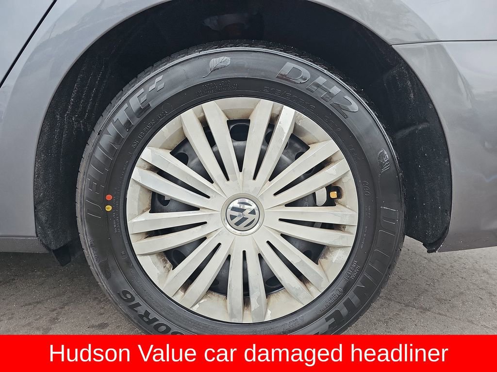 Used 2014 Volkswagen Passat 1.8T S FWD image 31