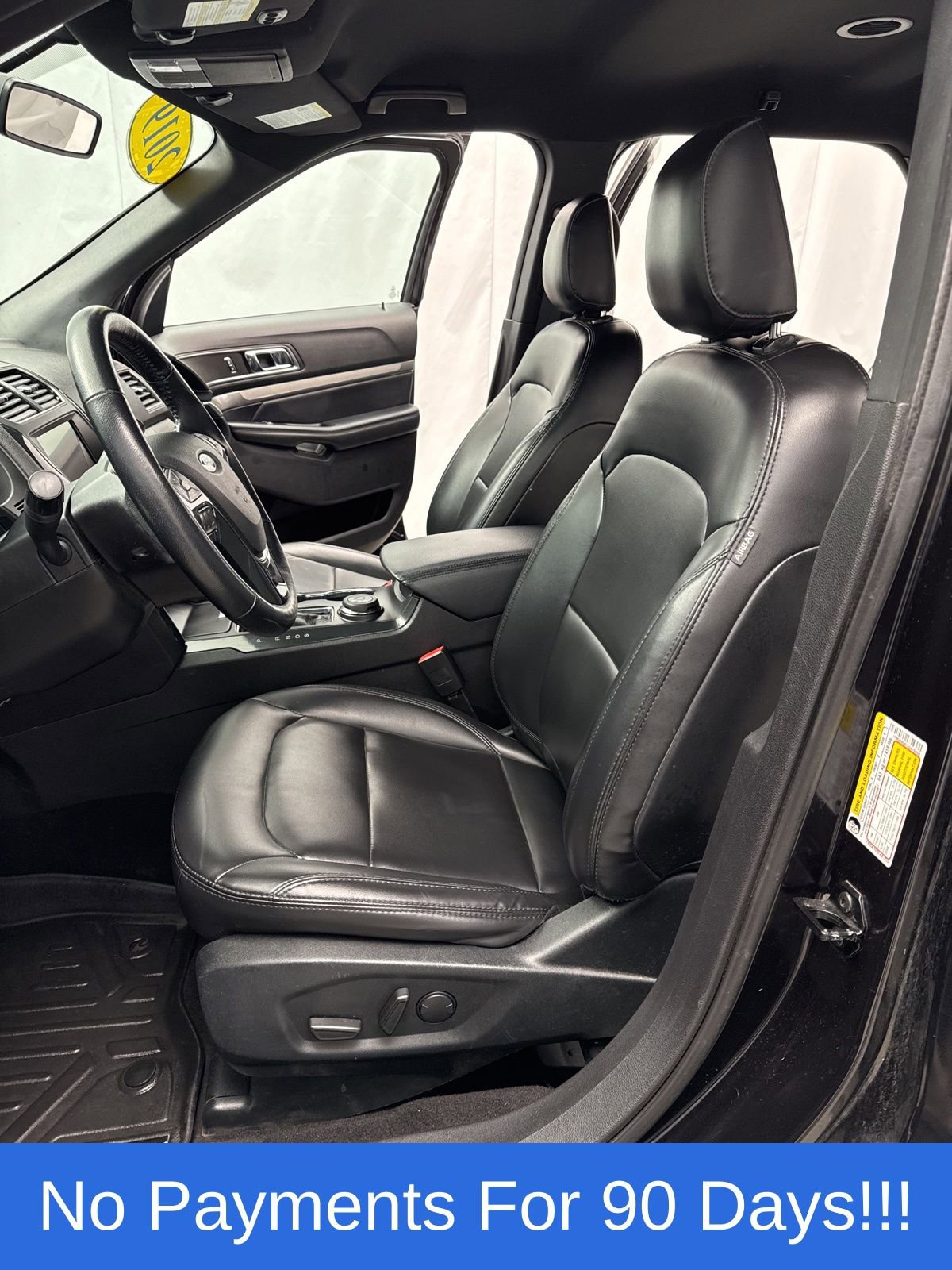 Certified 2019 Ford Explorer XLT w/ Equipment Group 202A image 8