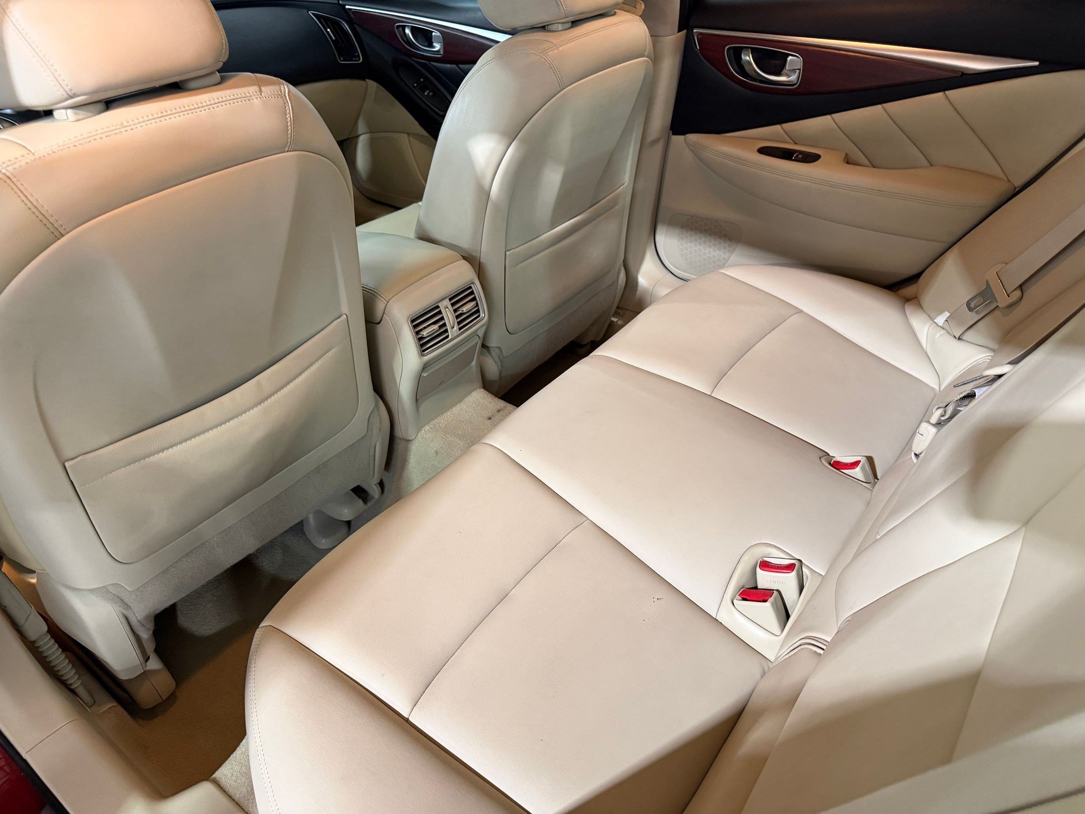 Used 2015 INFINITI Q50 Premium w/ Navigation Package RWD image 27