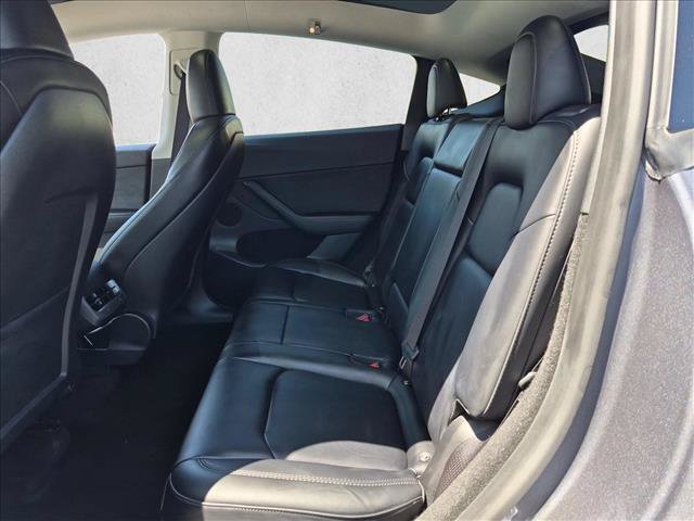 Used 2023 Tesla Model Y Long Range AWD/4WD image 21