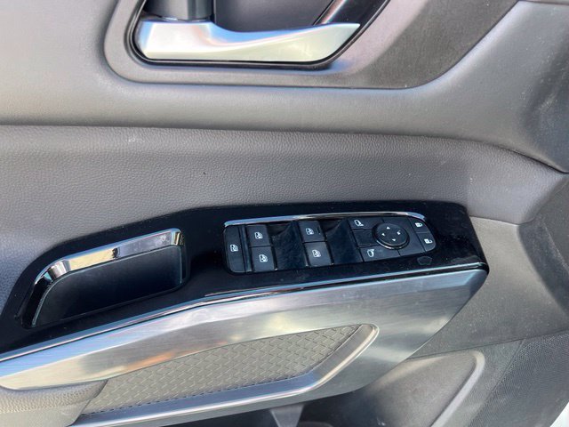 Used 2024 Nissan Pathfinder SL AWD/4WD image 23