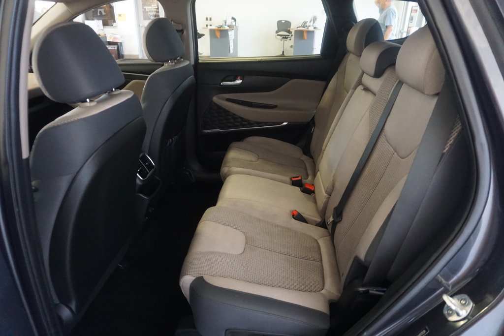 Used 2020 Hyundai Santa Fe SEL w/ Convenience Package FWD image 22