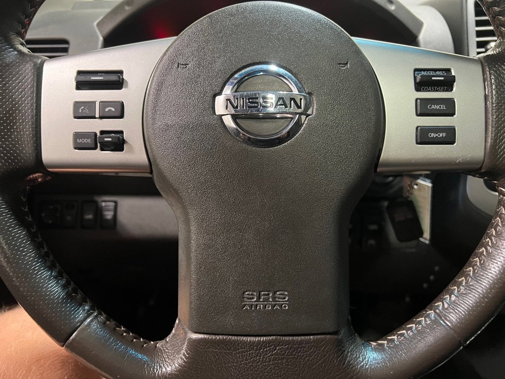 Used 2017 Nissan Frontier PRO-4X w/ Pro-4x Luxury Package image 6
