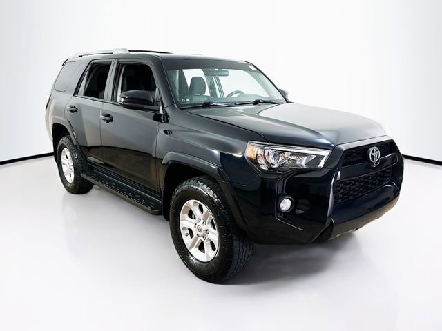 Used 2018 Toyota 4Runner SR5 image 1