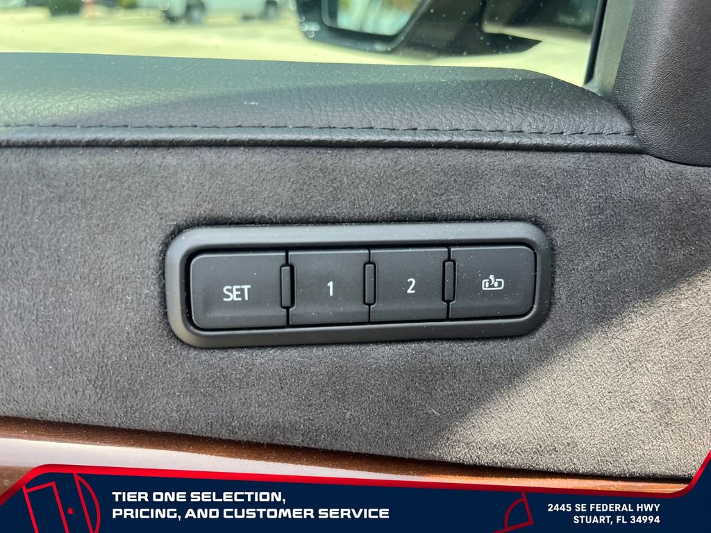 Used 2020 Cadillac Escalade ESV Premium Luxury RWD image 12