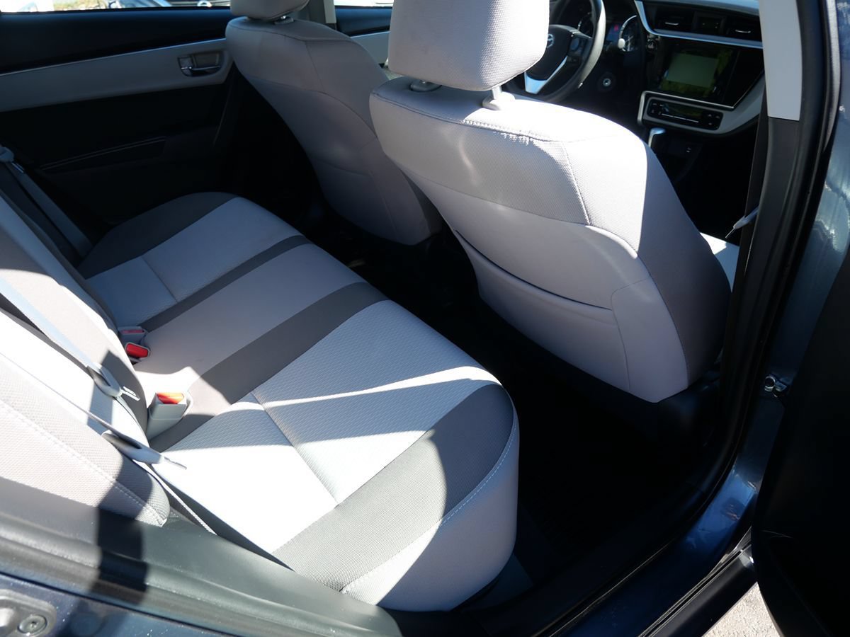 Used 2018 Toyota Corolla LE FWD image 26
