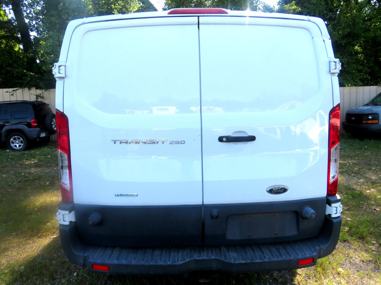 Used 2018 Ford Transit 250 250 Van Low Roof 60/40 Pass. 1 w/ Interior Upgrade Package image 6