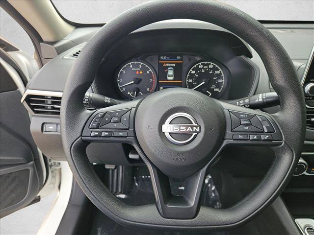 Certified 2025 Nissan Altima 2.5 S FWD image 12