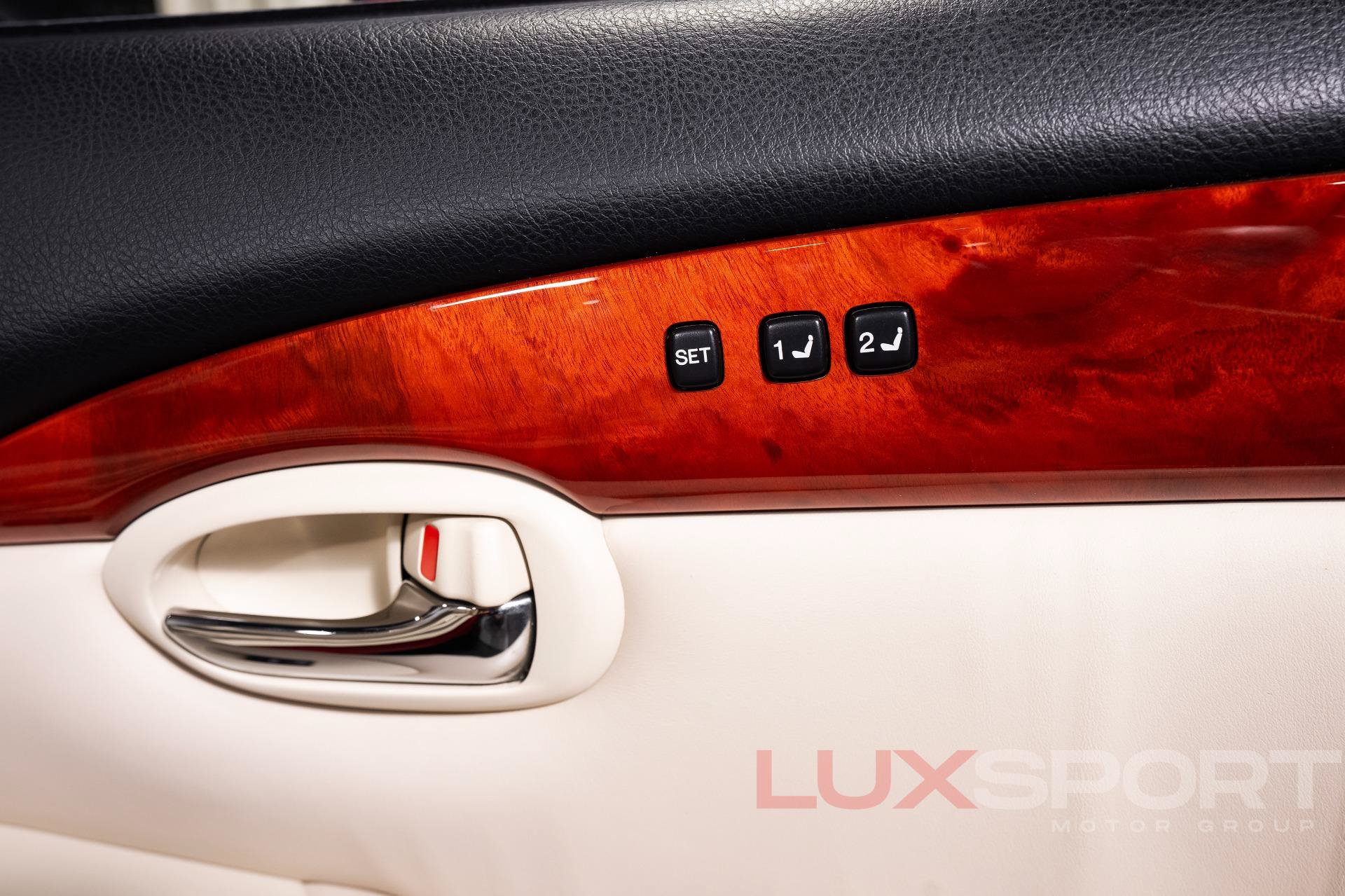 Used 2008 Lexus SC 430 Convertible RWD image 57