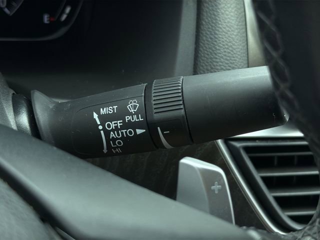 Used 2021 Honda Accord Touring image 32