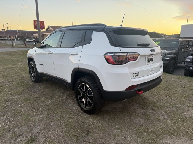 New 2026 Jeep Compass Trailhawk image 5