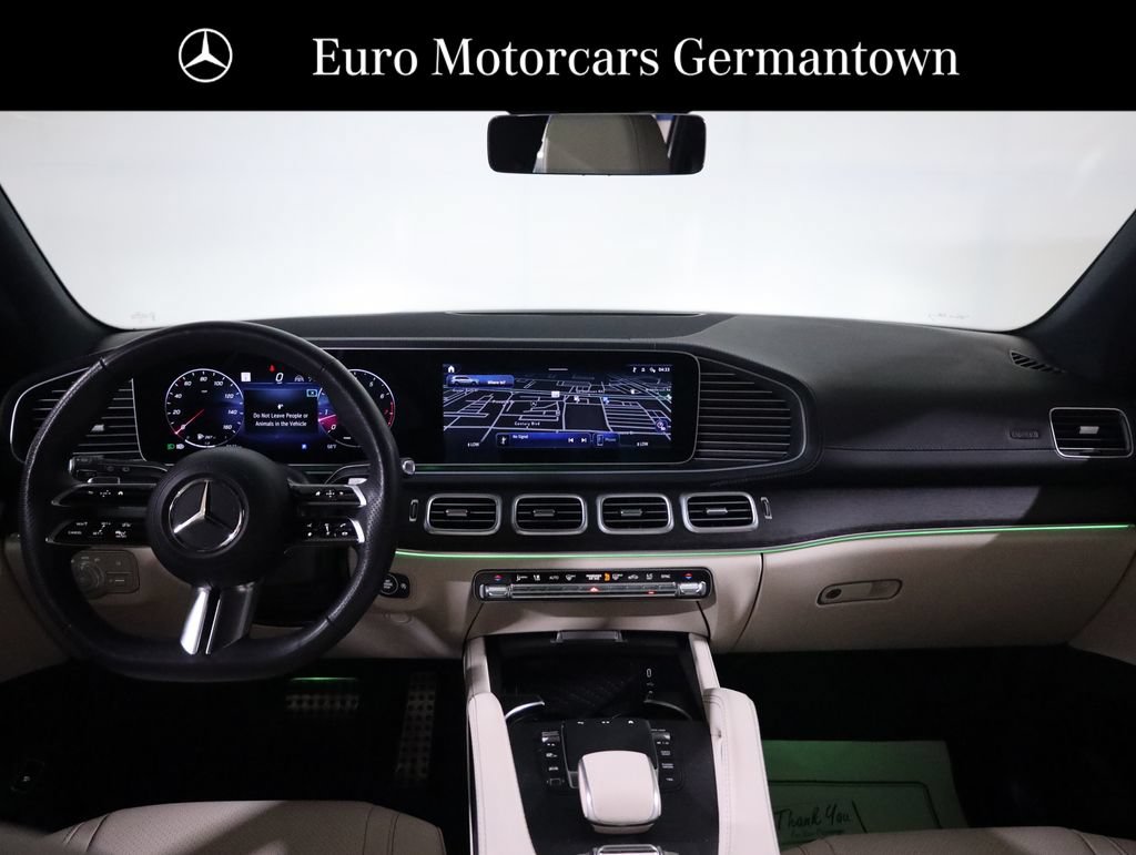 Used 2025 Mercedes-Benz GLS 450 4MATIC w/ AMG Line Exterior image 50