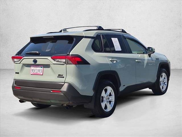 Used 2021 Toyota RAV4 XLE w/ Convenience Package AWD/4WD image 5