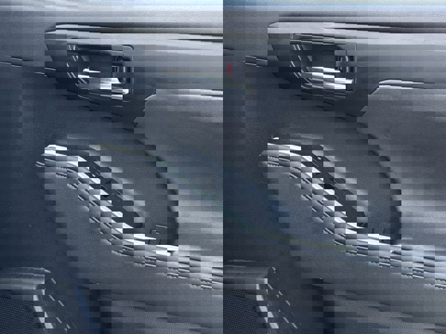 Used 2023 Toyota Highlander XLE image 29