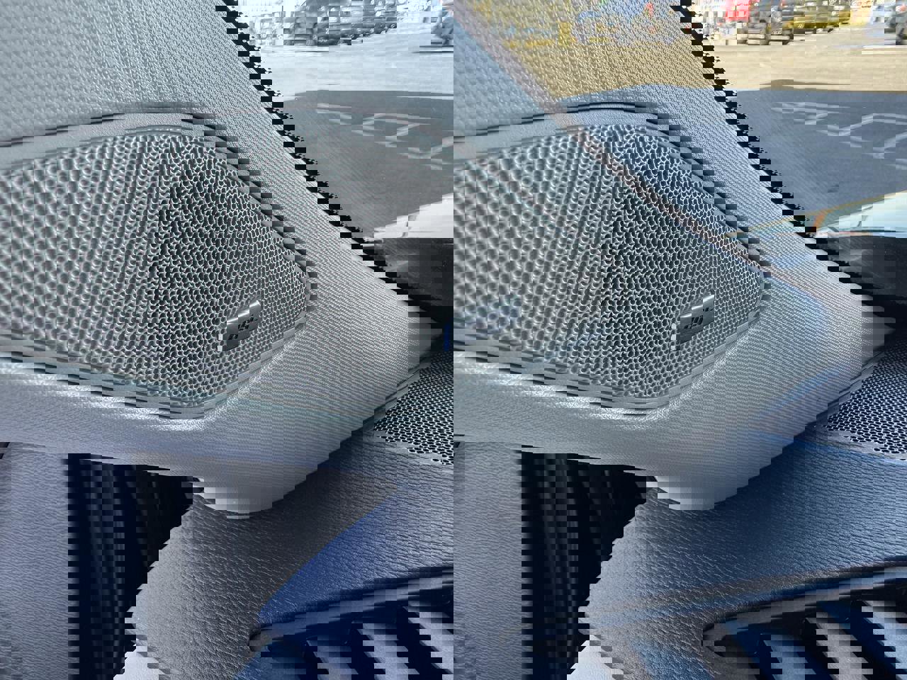 Used 2024 Mitsubishi Outlander SEL image 16