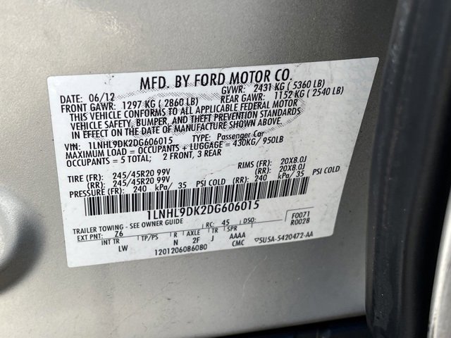 Used 2013 Lincoln MKS image 20