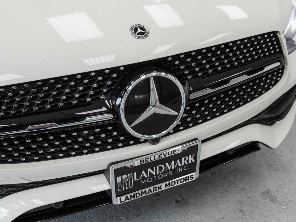 Used 2021 Mercedes-Benz GLC 300 4MATIC Coupe image 10