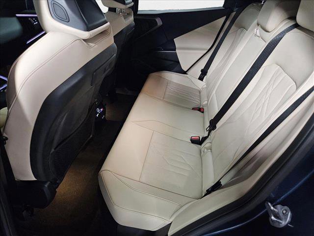 Used 2025 BMW X3 xDrive30i w/ M Sport Package image 16