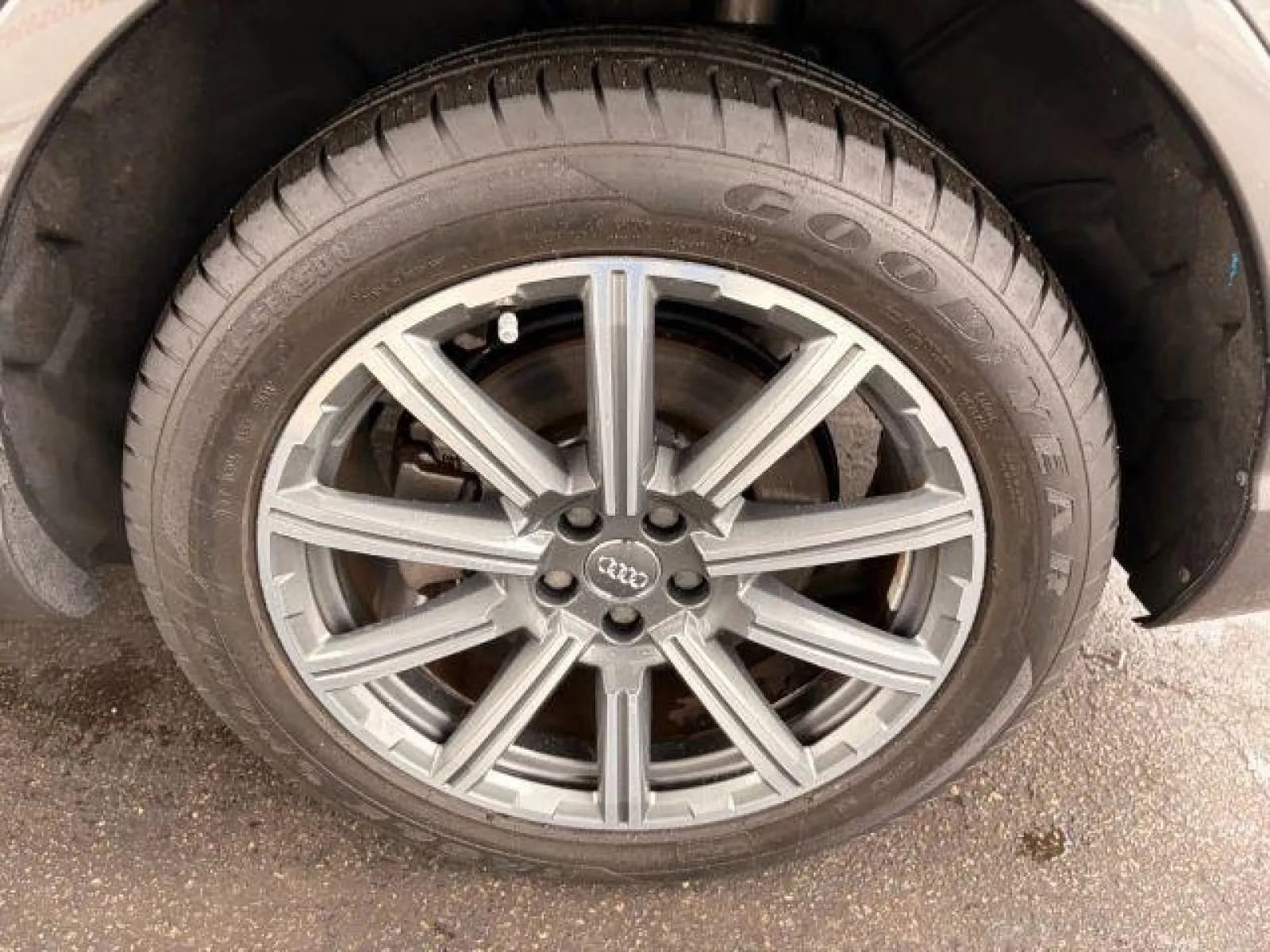 Used 2019 Audi Q7 3.0T Premium Plus w/ Premium Plus Package image 44