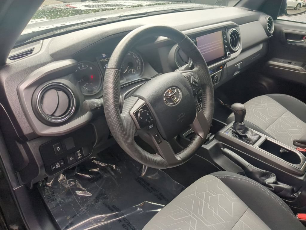 Used 2023 Toyota Tacoma TRD Off-Road AWD/4WD image 8