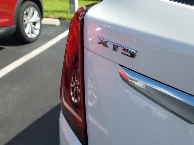 Certified 2023 Cadillac XT5 Premium Luxury w/ LPO, Premium Carpet Package FWD image 28