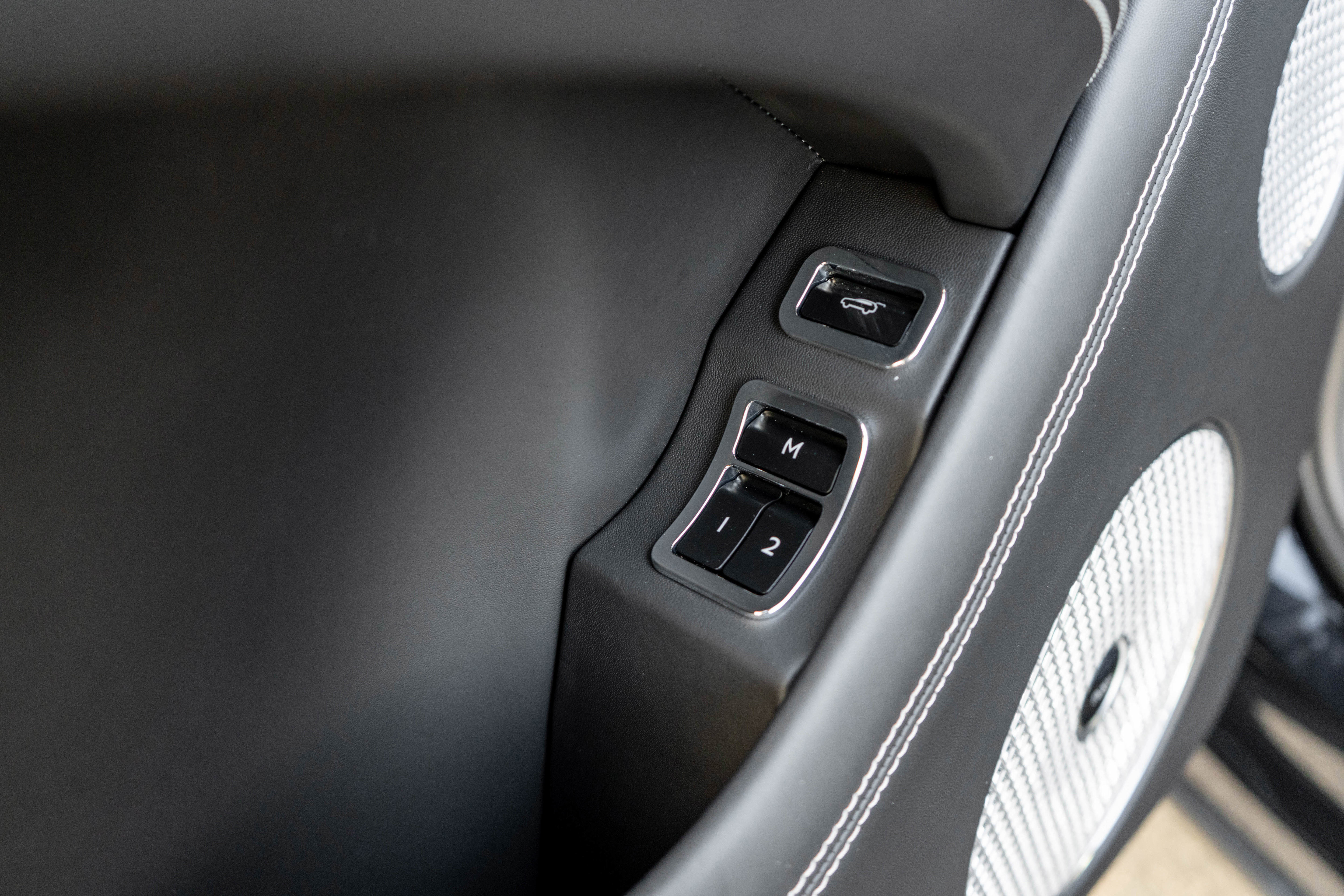 Used 2022 Bentley Bentayga image 14