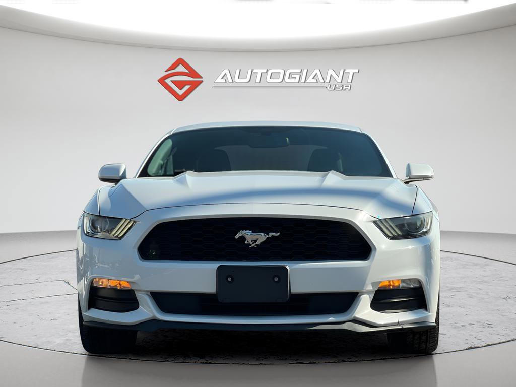 Used 2017 Ford Mustang Coupe RWD image 12