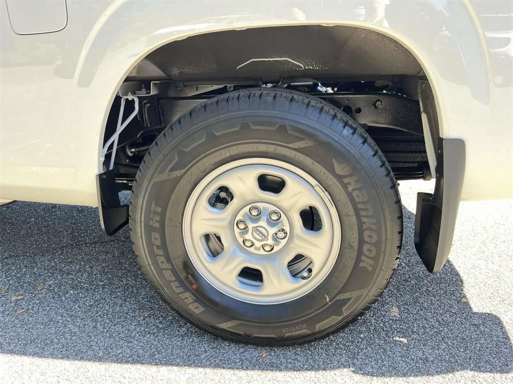 New 2026 Nissan Frontier S w/ Tow Package AWD/4WD image 9